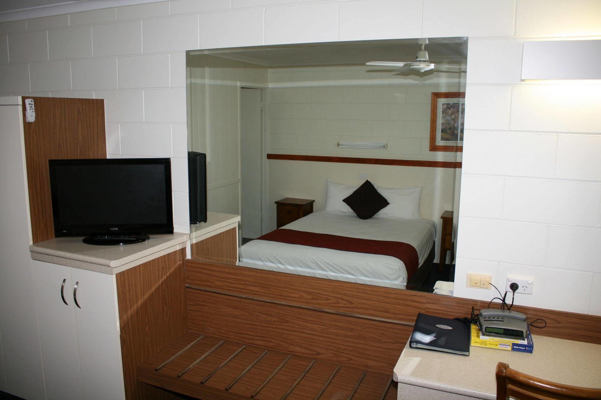 Billabong Lodge Motel Townsville Kültér fotó