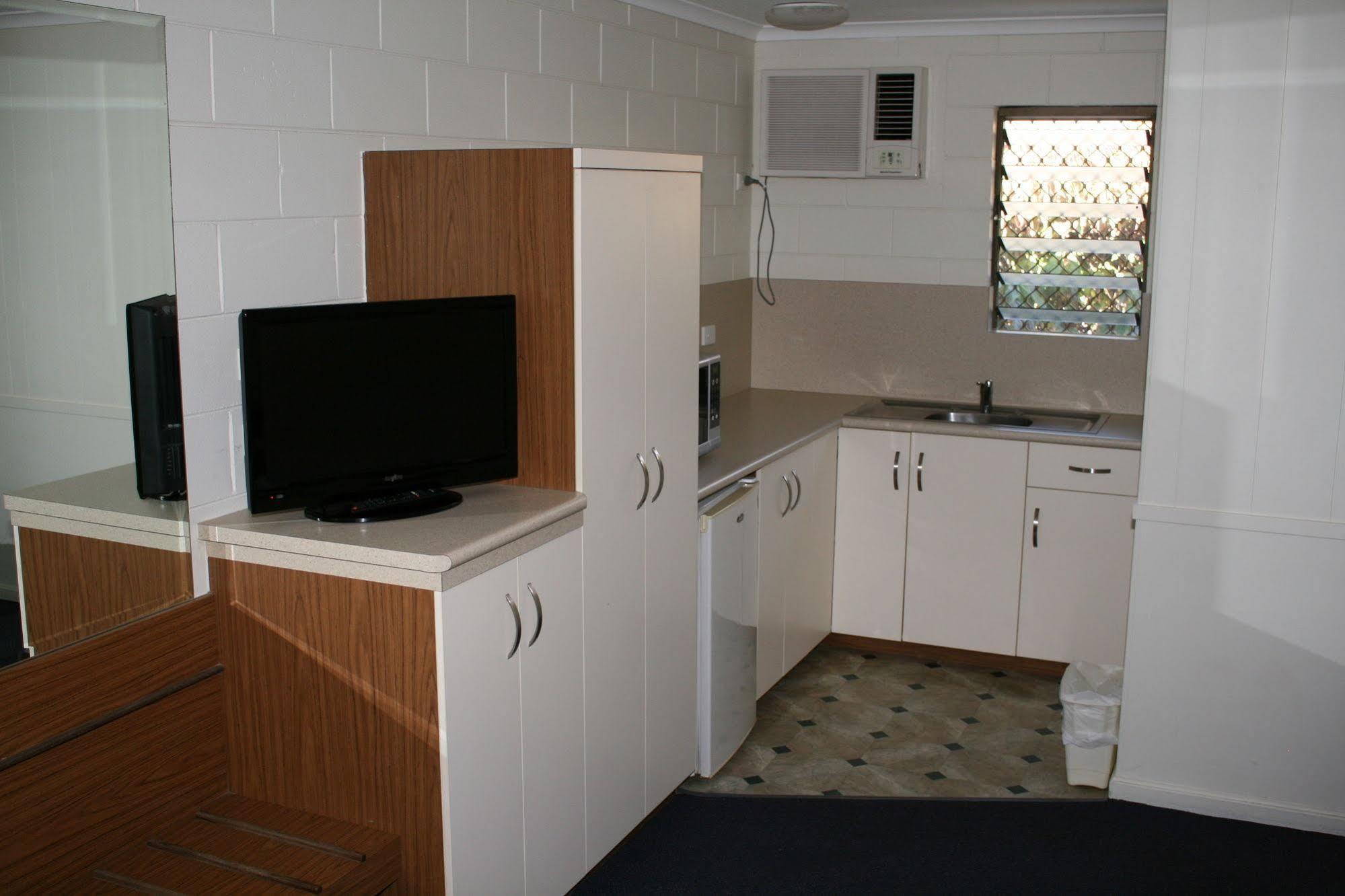 Billabong Lodge Motel Townsville Kültér fotó